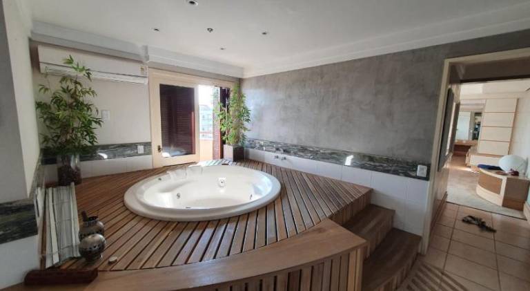 85 m² Apartment mit Hotelservice