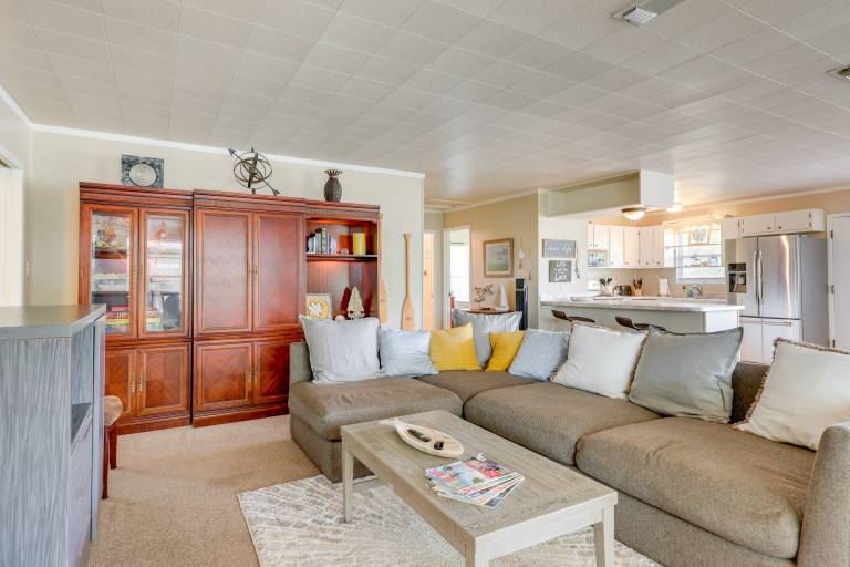 Pet-Friendly Canyon Lake Home - 2 Mi to Beach! — photo 5