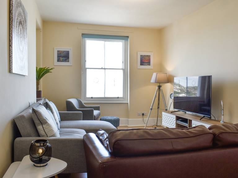 Cottage | Water view — photo 2