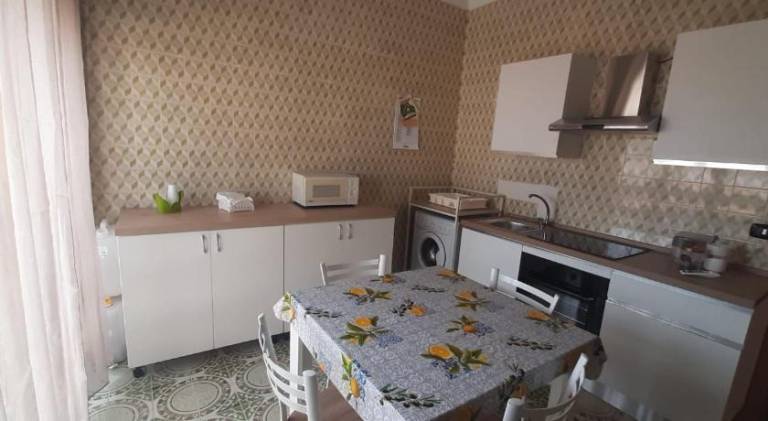 Rental apartment with 2 rooms for 5 persons — photo 3