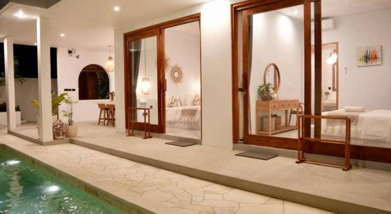 Villa with pool in Bali