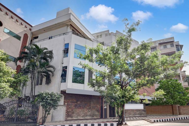 House  Ramakrishna Beach