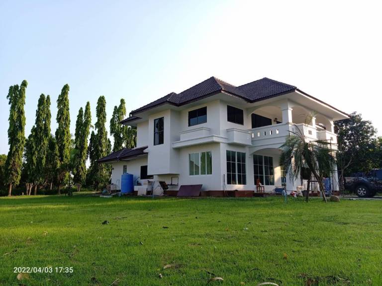 Big vacation home | Good for workation | Pets are welcome in Hang Dong