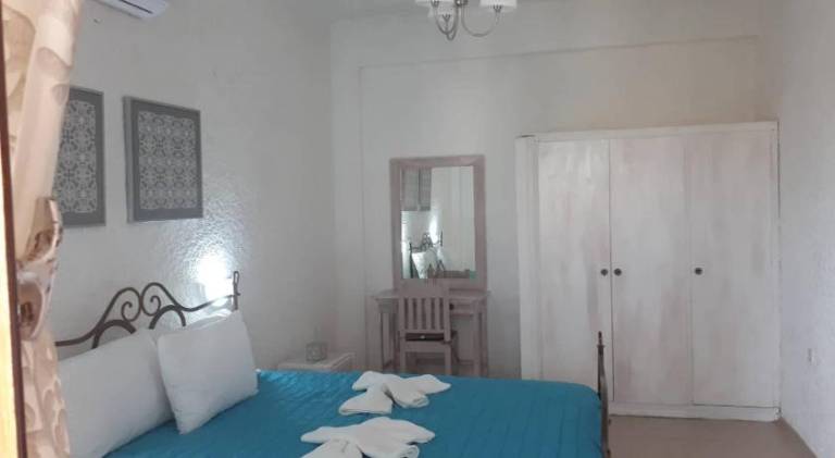 Pleasant rental apartment with yard | Beach nearby | Pets allowed in Ierapetra