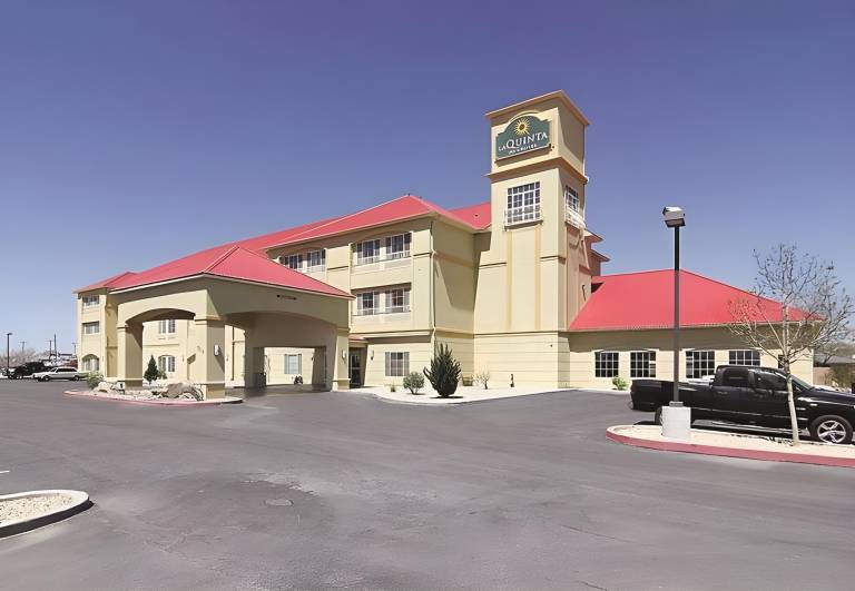 La Quinta Inn & Suites by Wyndham Hobbs in Hobbs, NM