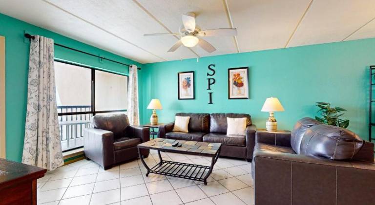 Rental apartment with hot tub — photo 3
