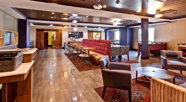 Holiday Inn Express Hutchinson By IHG — photo 4