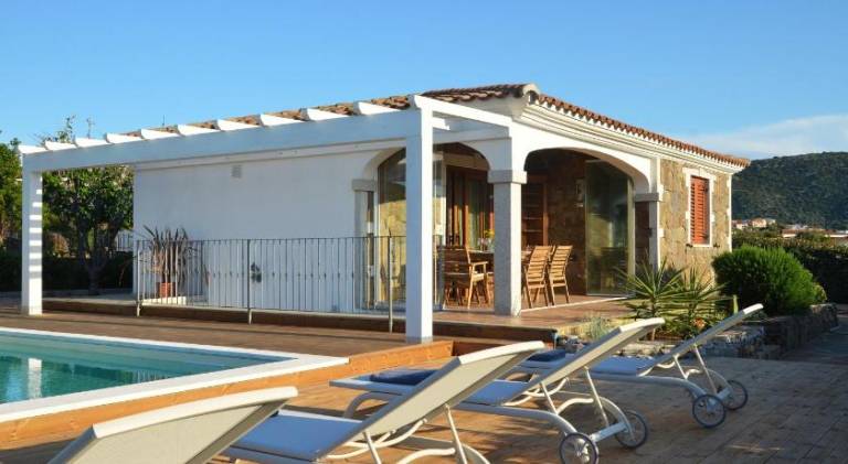Villa Allegria, romantic luxury 300m from the beach, heated pool, firepit and sauna — photo 3