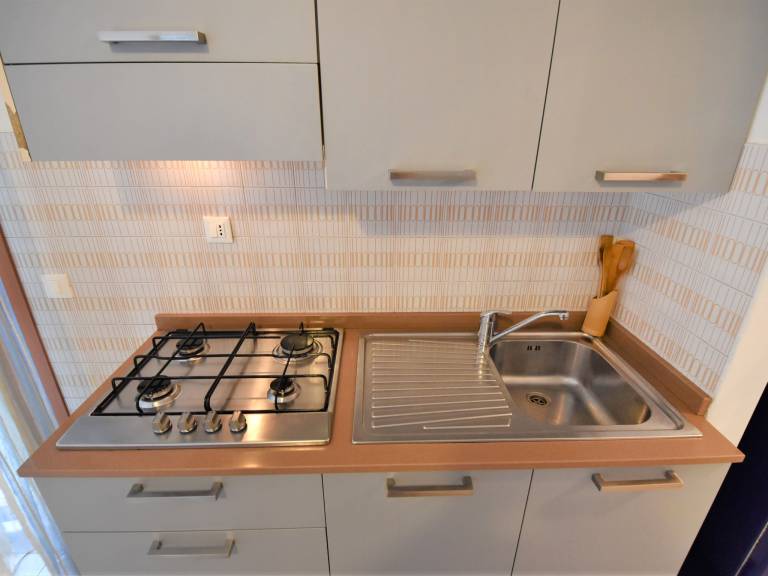 Rental apartment with 1 room for 5 persons — photo 3