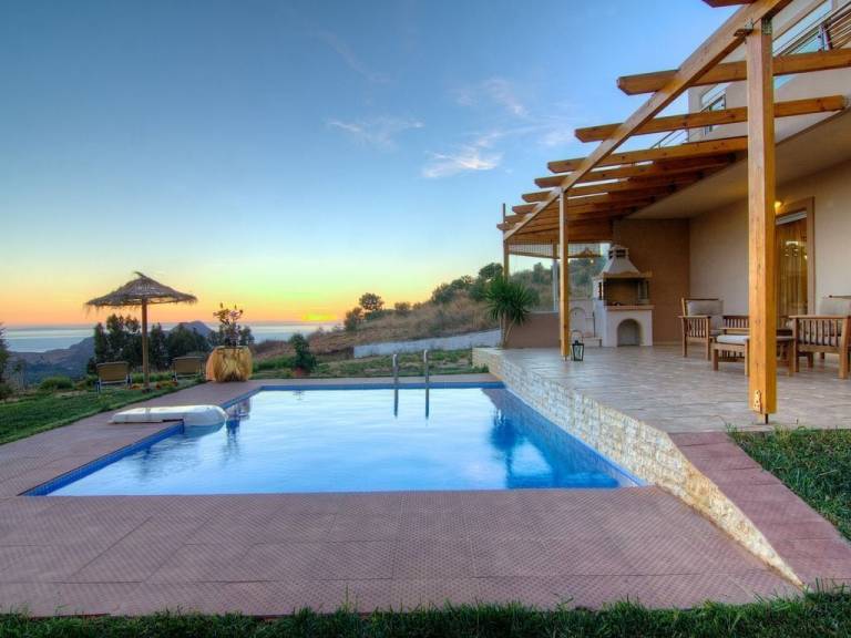 Villa Finikas