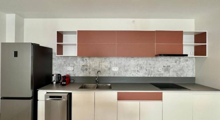 Charming serviced apartment with terrace | Near Old Tbilisi | Pet-friendly — photo 4