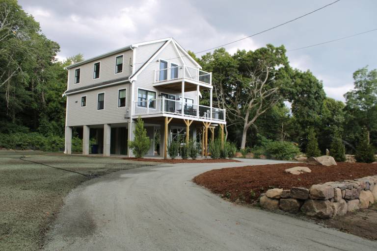 House Mattapoisett