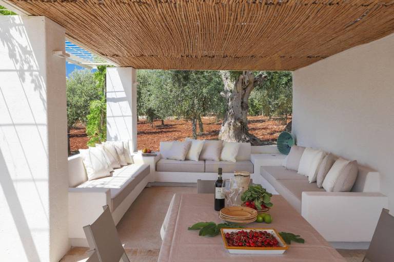 TD Casa Lulù Panoramic Pool Over Mediterranean Scrub — photo 3