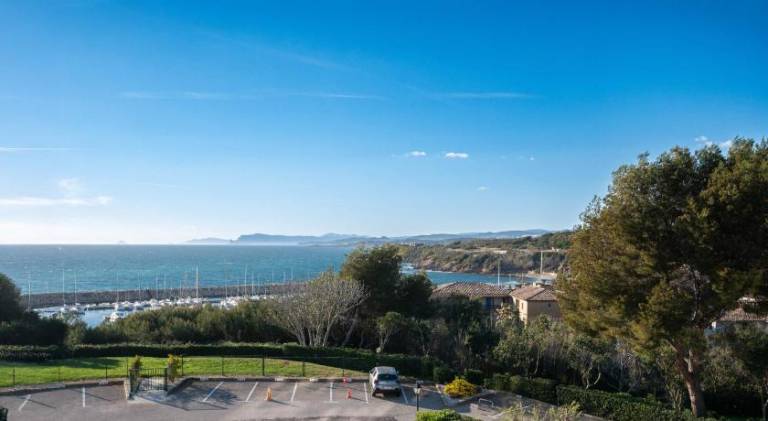 Pleasant holiday apartment with pool | Next to the beach | Dogs allowed — photo 4