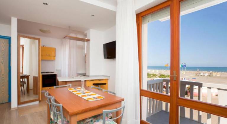 Holiday apartment with 2 rooms for 5 persons — photo 3