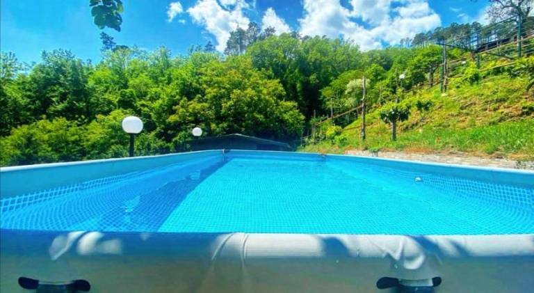 Rental apartment with pool, hot tub & barbeque — photo 3