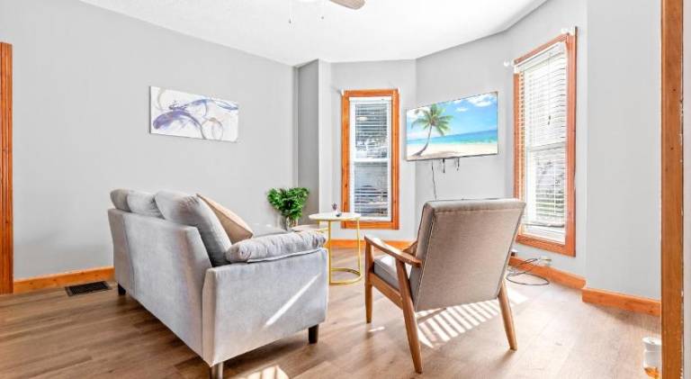 Apartment with 3 rooms for 8 persons in Cleveland, OH