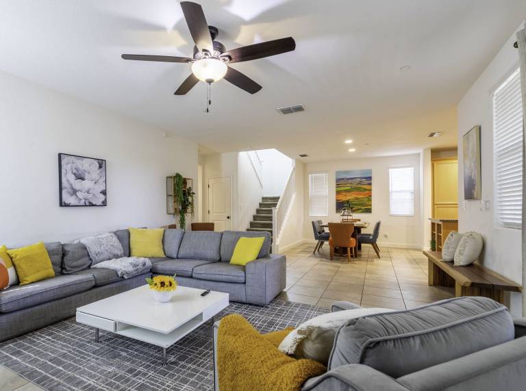 House Elk Grove