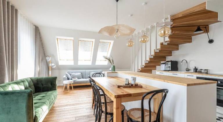 Holiday apartment with terrace & yard — photo 3