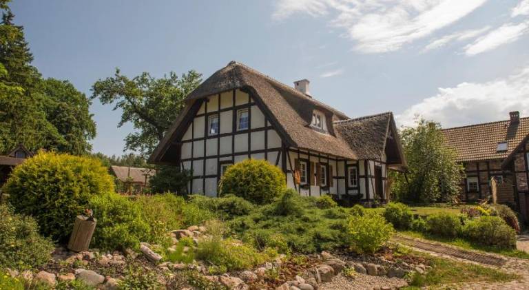 Villa with patio, barbecue & garden in Ustka