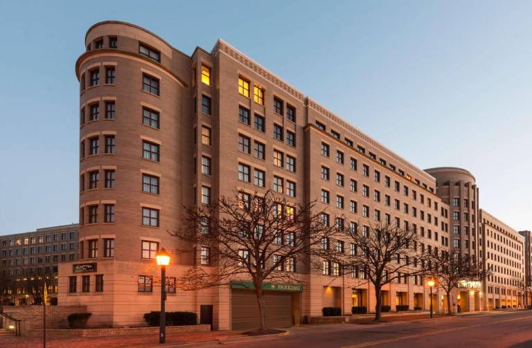 Embassy Suites by Hilton Alexandria Old Town in Alexandria, VA