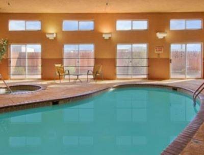 Days Inn & Suites by Wyndham Lordsburg — photo 3