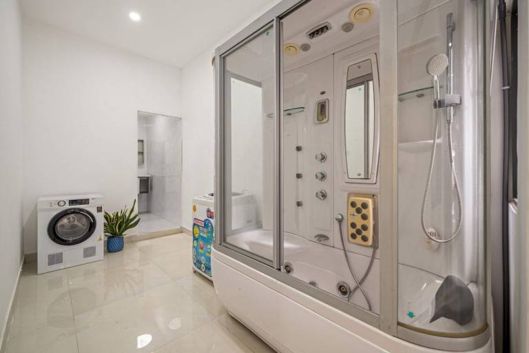 Charming vacation home | Close to Dragon Bridge | Dogs allowed — photo 3