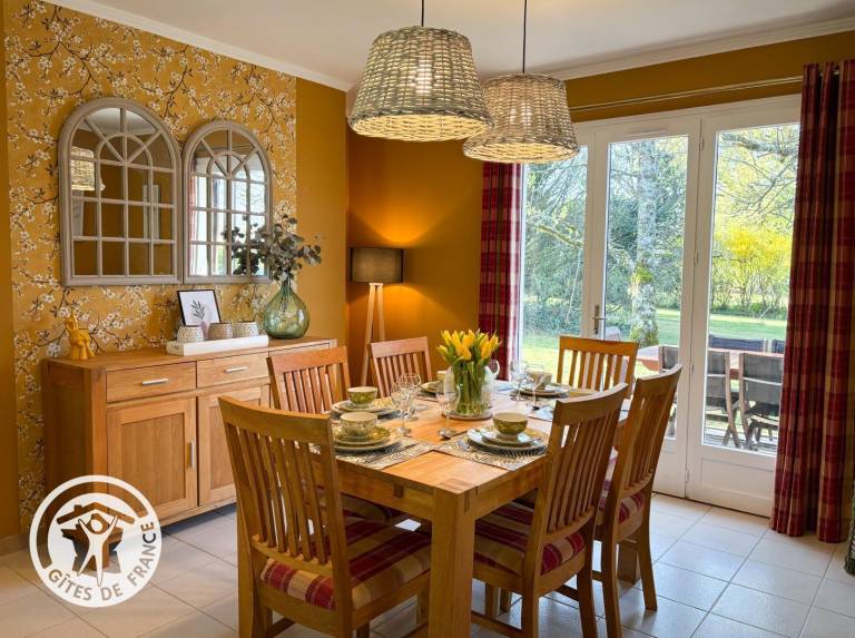 Ample gite with barbeque, garden & patio | Dogs allowed — photo 3
