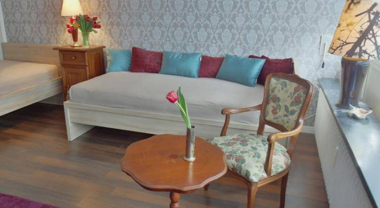 Rental apartment with 2 rooms for 4 persons — photo 2