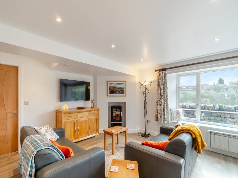 Family-friendly lovely cottage with garden | Pets are welcome — photo 3