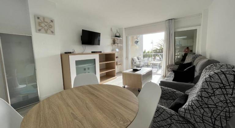 Pleasant holiday apartment with pool | Next to the beach | Dogs allowed — photo 2