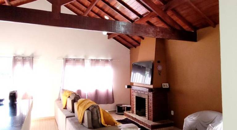 Apartment with yard | Pets allowed in Camanducaia