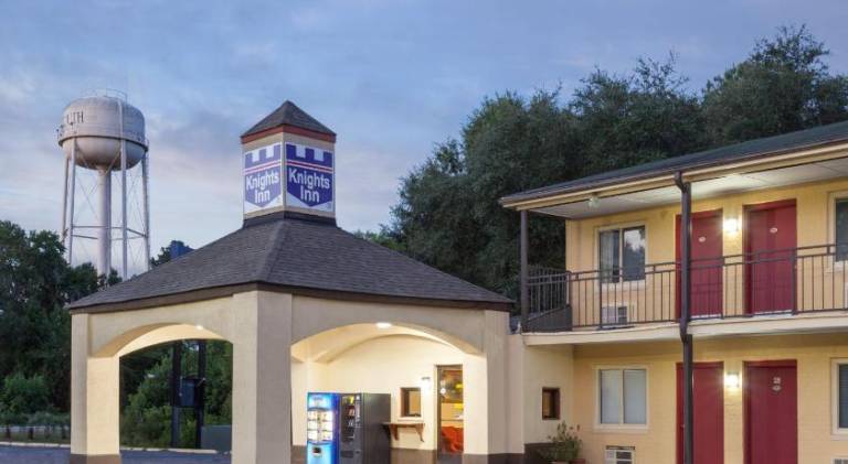 Knights Inn Yemassee SC — photo 5