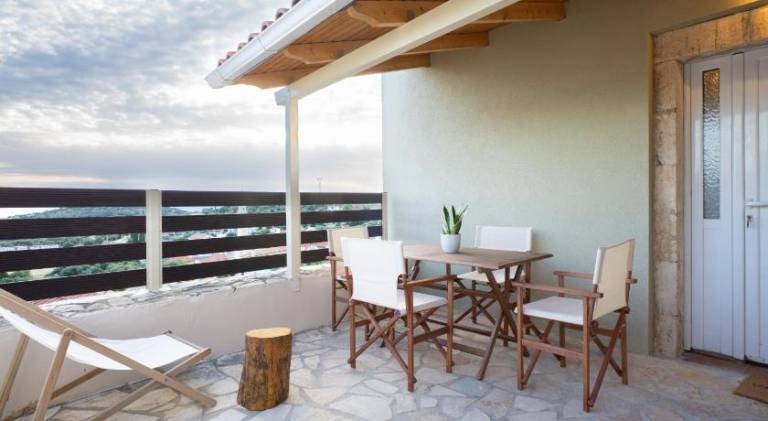 Holiday apartment with terrace — photo 5