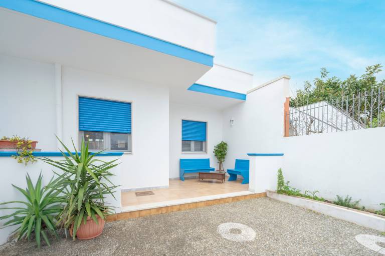 Apartment 'Casa Relax San Foca' with Private Terrace, Private Garden and Air Conditioning in Melendugno
