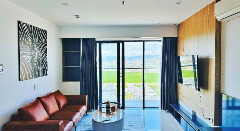 Holiday apartment with pool, garden & patio | Water view | Suitable for remote work — photo 2