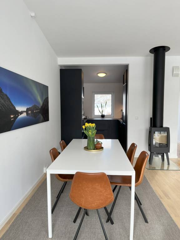 Kabelvåg - Moderne og romslig bolig ved havet — photo 5