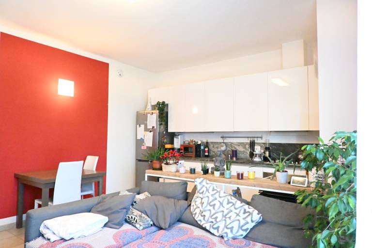 Rental apartment with jacuzzi & terrace | City view — photo 5