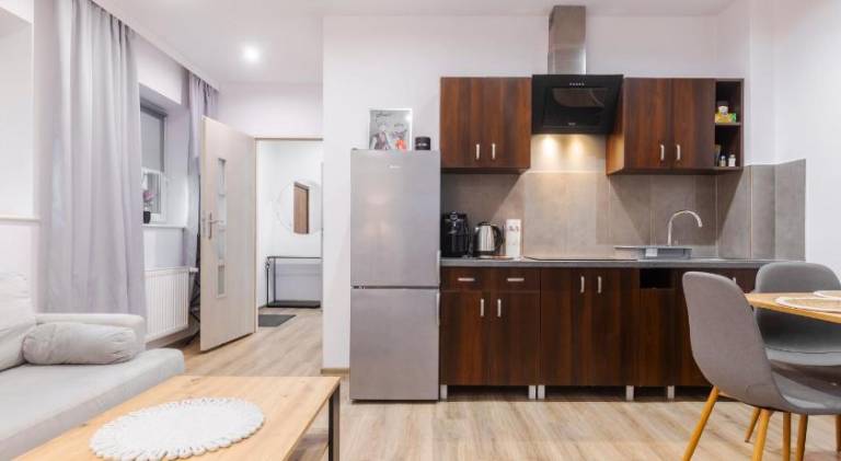 Apartment with 2 rooms for 6 persons in Jelenia Gora