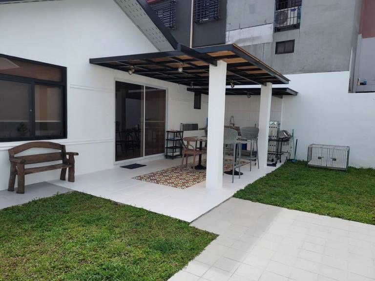 Villa with garden & barbecue — photo 3