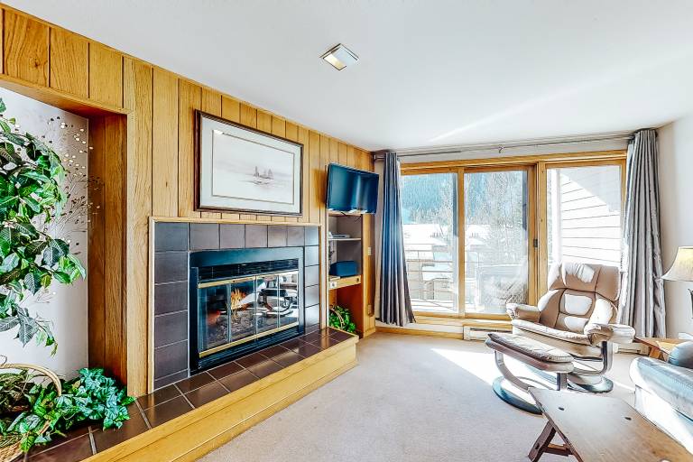 Condo  Keystone