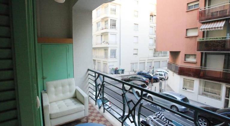 Fully equipped rental apartment with yard | Next to Promenade des Anglais | Close to the beach | Dogs allowed — photo 5