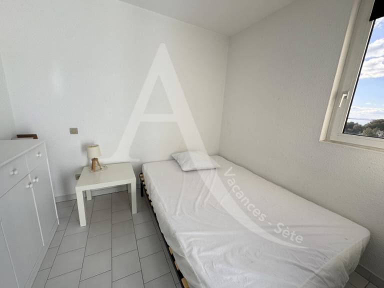 Holiday apartment with garden & terrace — photo 3