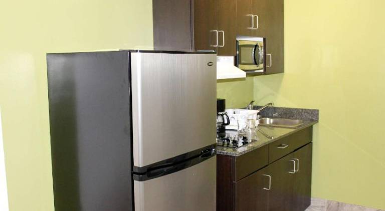 Studio 6 Extended Stay - Savannah, GA — photo 5