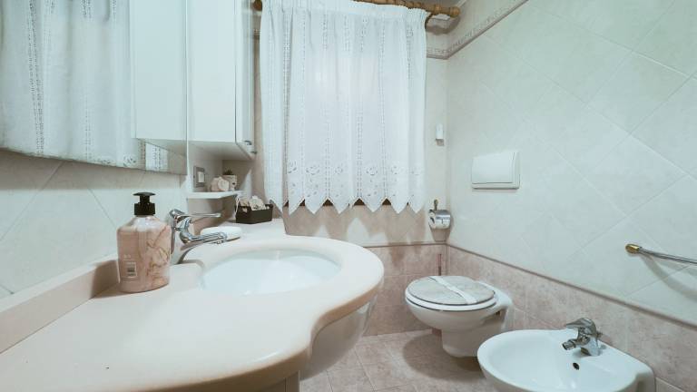 Rental apartment with terrace | City view — photo 4
