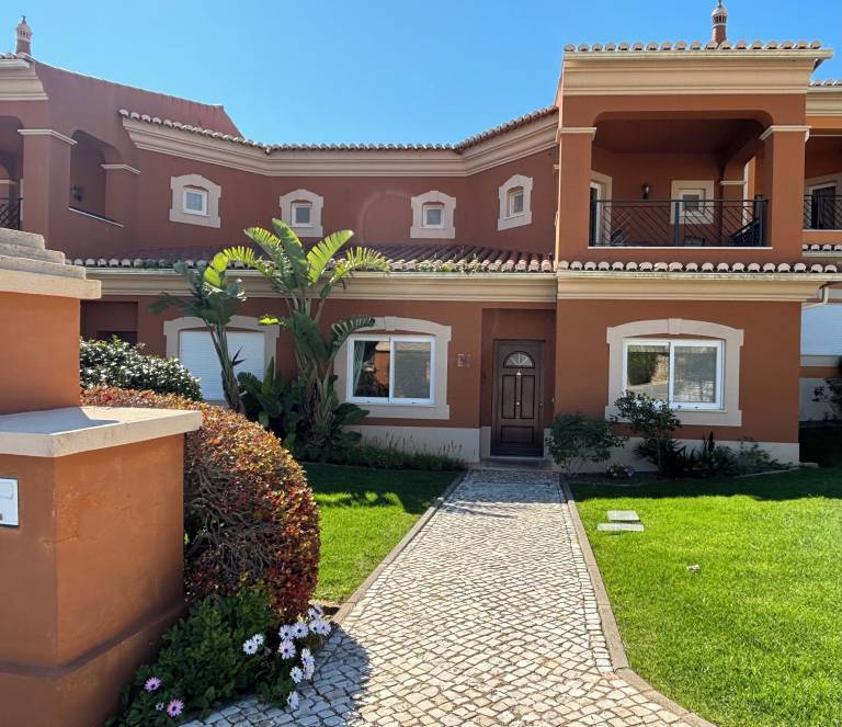 Villa Lagos
