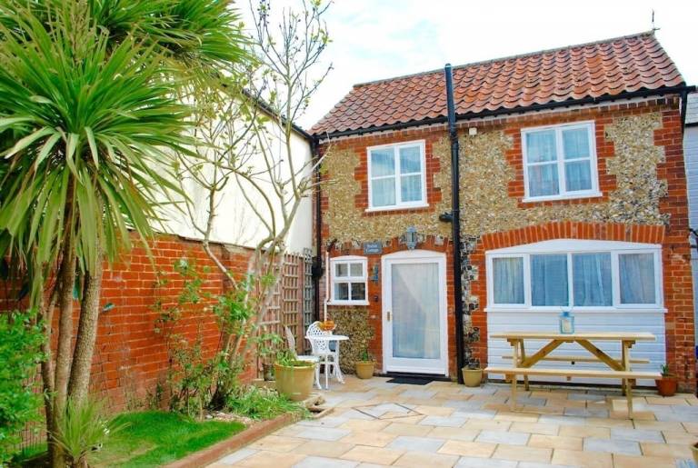 Cottage  Saxmundham