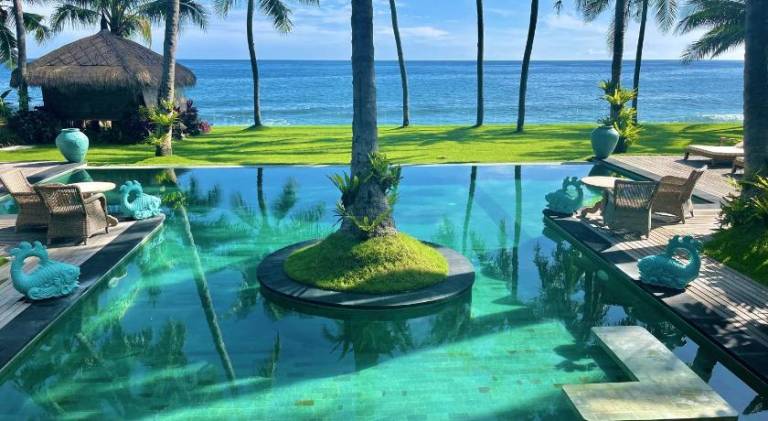 Louka Beach Bali in Karangasem