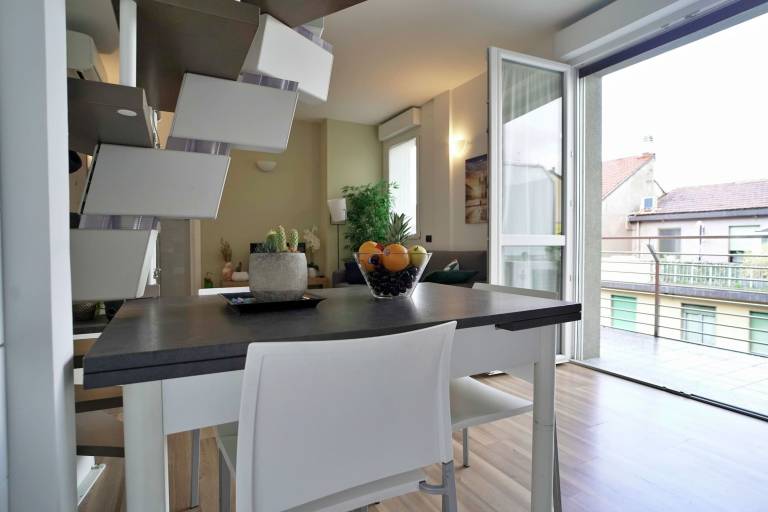 Palazzo Candiani - Modern Split-level 1BR apartment near Politecnico — photo 4