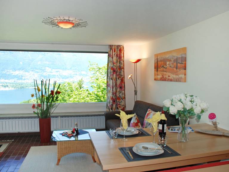 Apartment with barbecue, pool & garden | Mountain view — photo 4